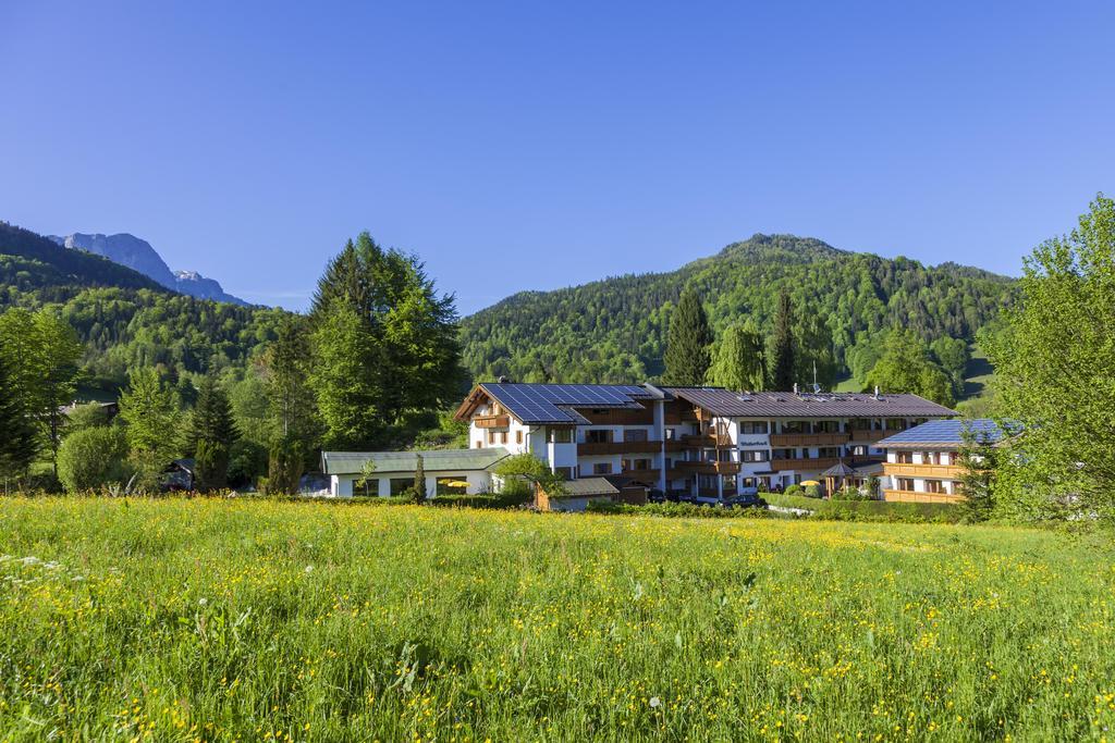 Weiherbach - Hallenbad *